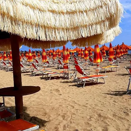Apartament Civico 38. Vista Mare, Modernita E Confort A Soli 2 Minuti A Piedi Dalla Spiaggia.
